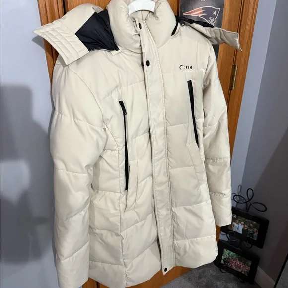 Zyia Ivory Vondelpark Jacket - Picture 4 of 4